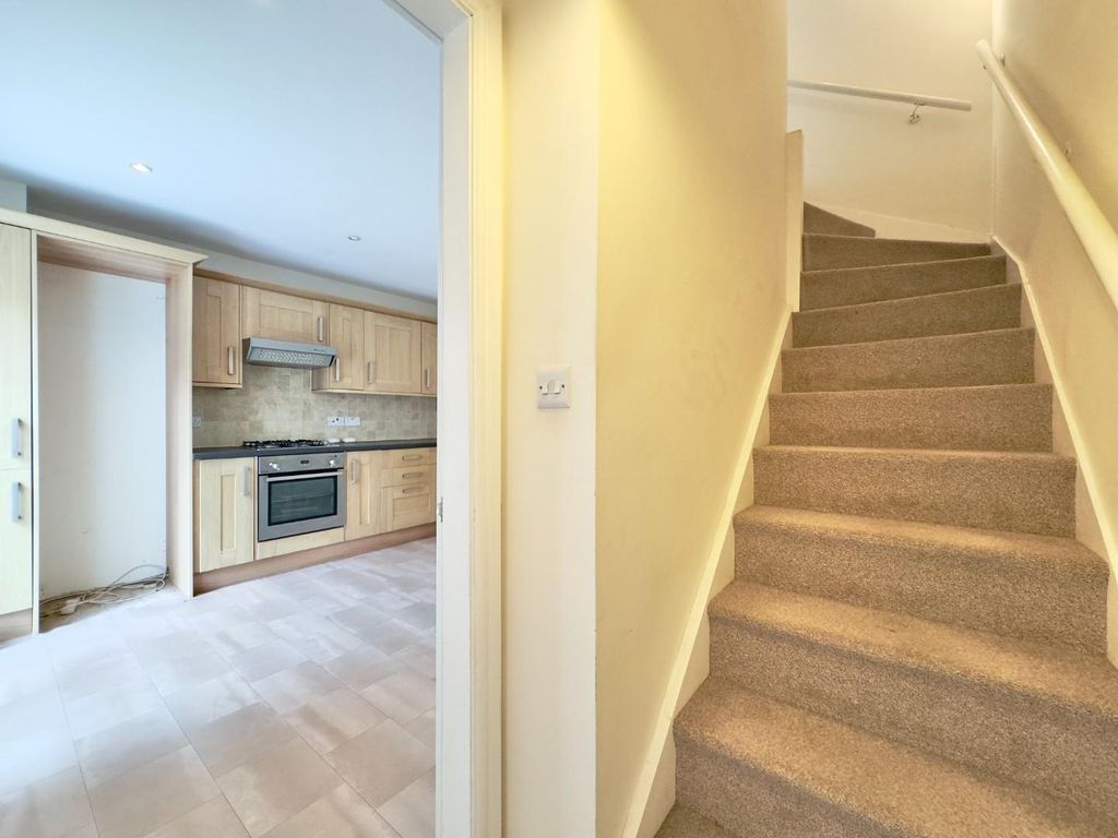 Property photo 2 of 14 Img_1936.Jpg