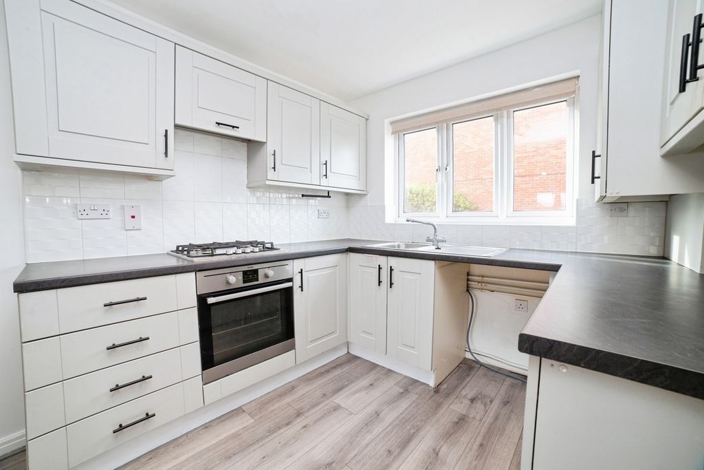 Property photo 3 of 19 Pbox-Img.Jpg