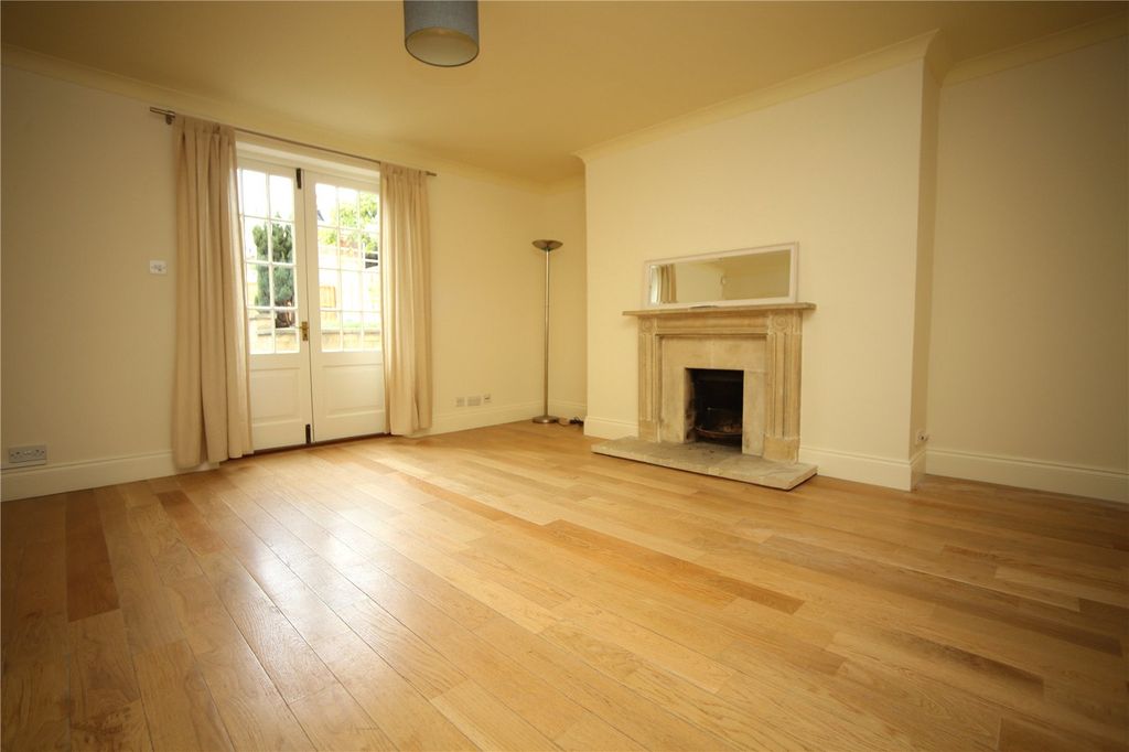 Property photo 1 of 12 Picture No. 25