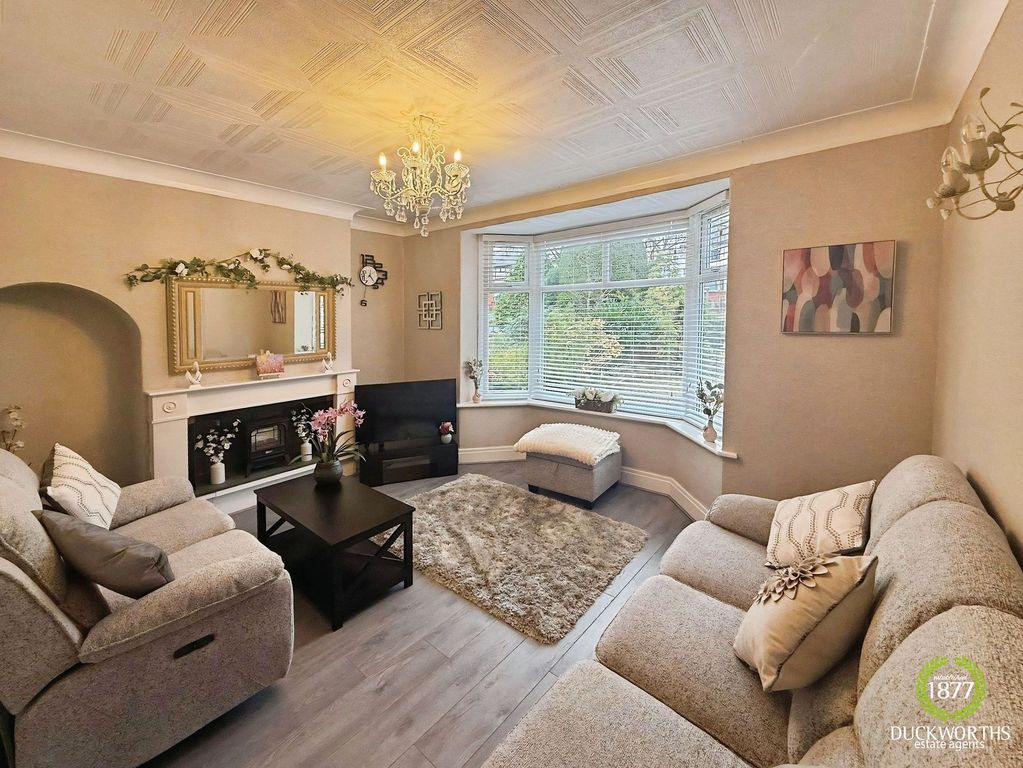 Property photo 3 of 40