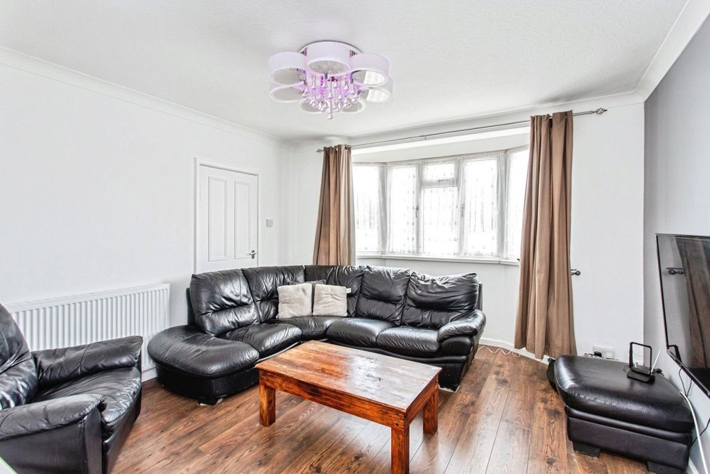 Property photo 3 of 17 Reception Room