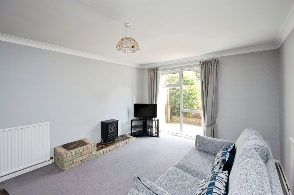 Property photo 3 of 17