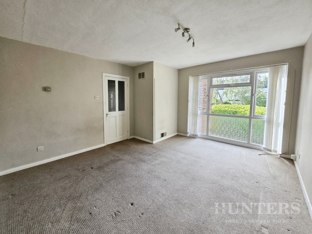 Property photo 2 of 13 Pbox-Img.Jpg