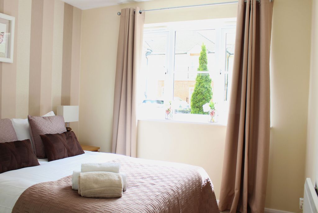 Property photo 3 of 7 Gallery