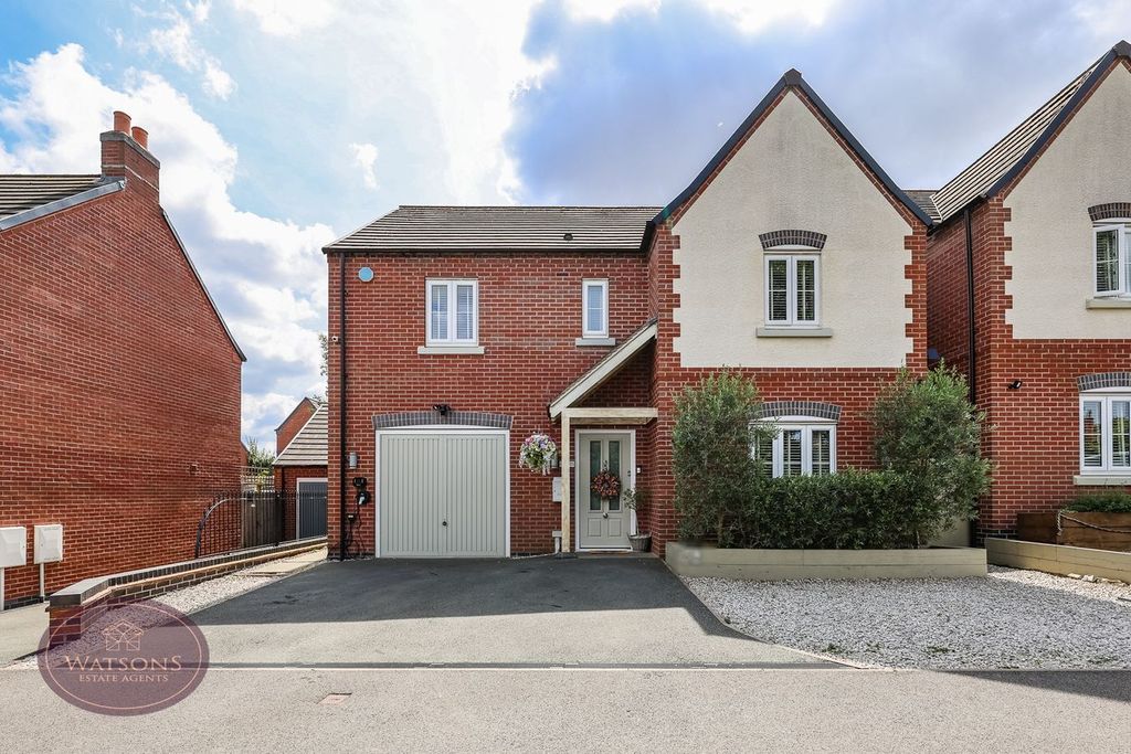 Property photo 1 of 30