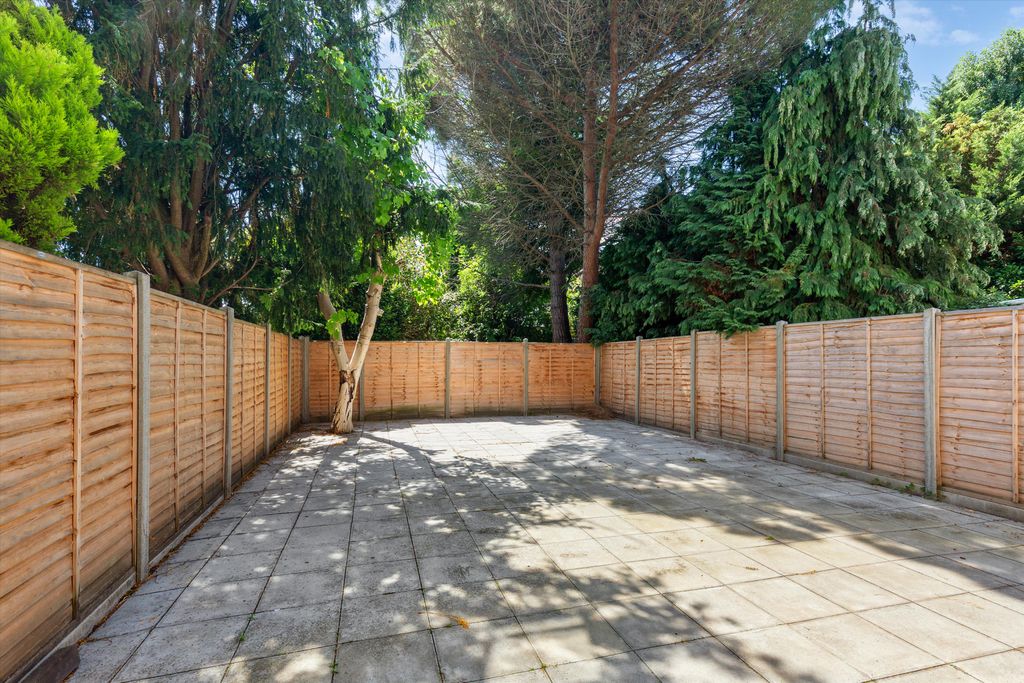 Property photo 2 of 10 Image