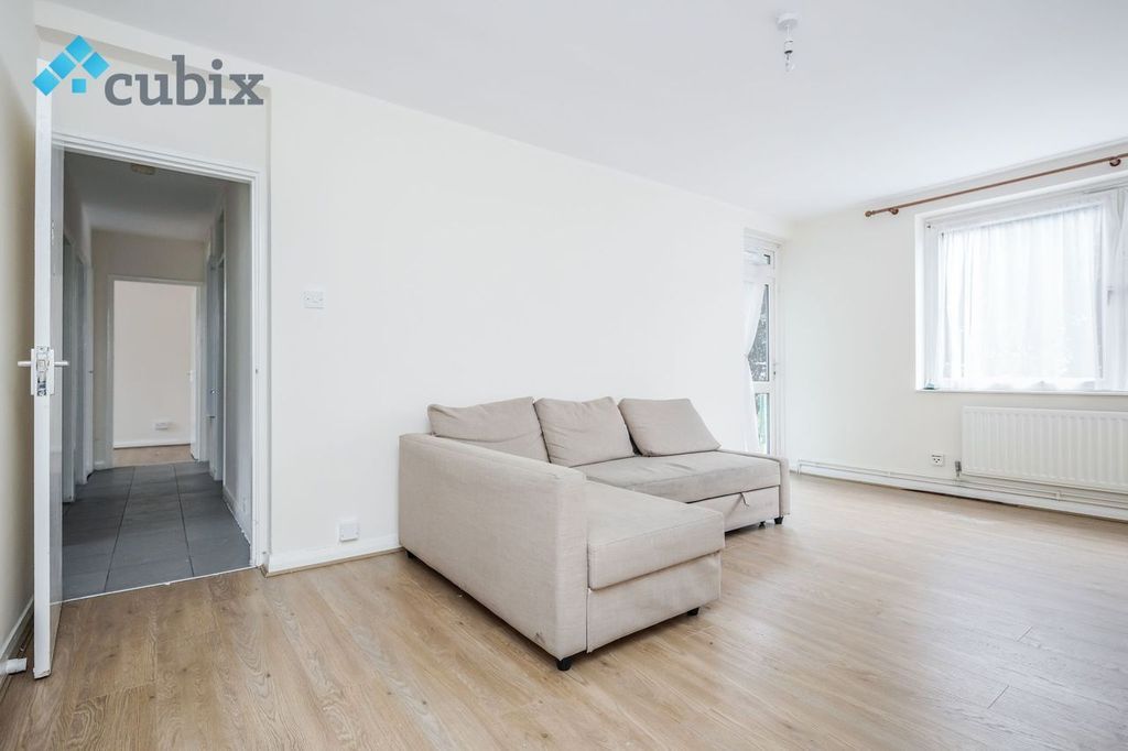 Property photo 1 of 27