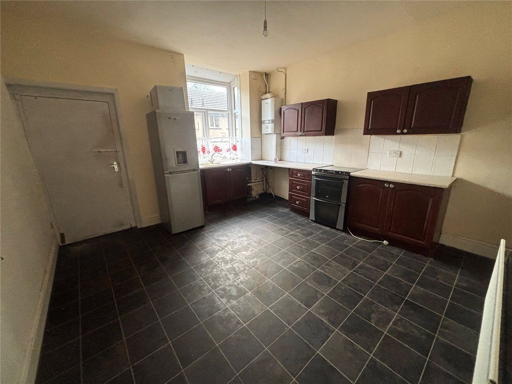 Property photo 3 of 7 Picture No. 05