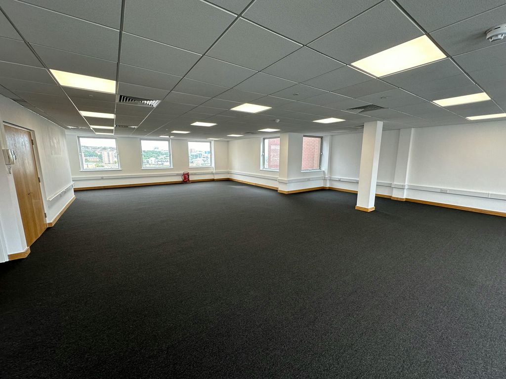 Property photo 2 of 6 Img_9975.Jpg