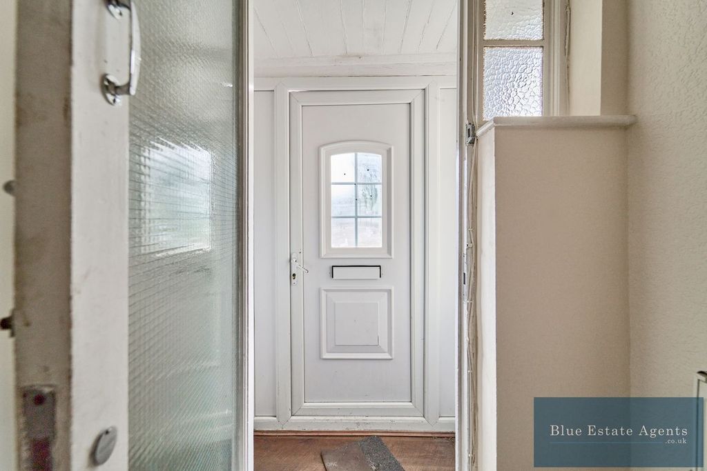Property photo 3 of 30 Porch Entrance