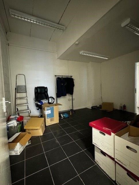 Property photo 3 of 4