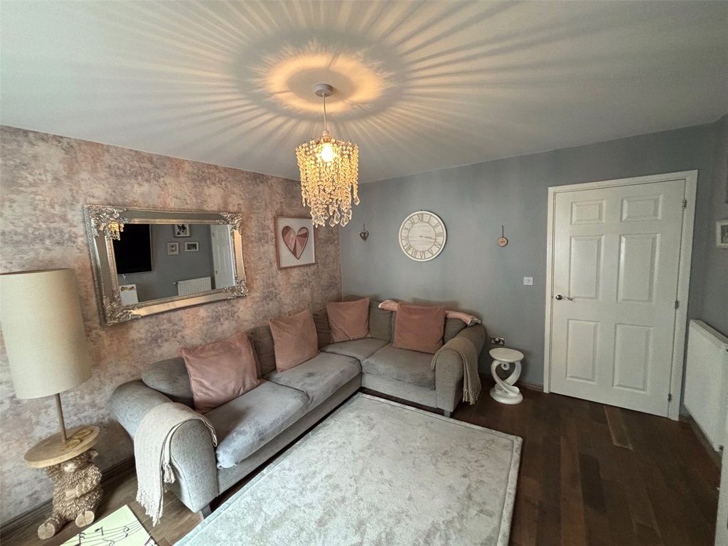 Property photo 3 of 14 Picture No. 09