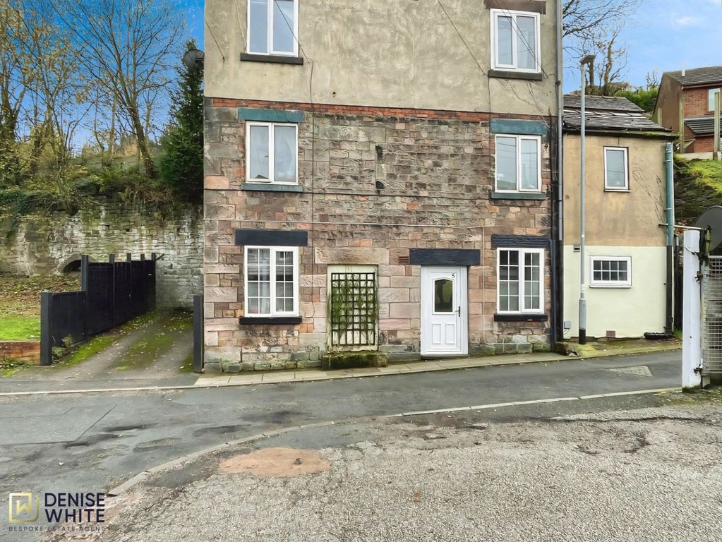 Property photo 1 of 11 Front Aspect