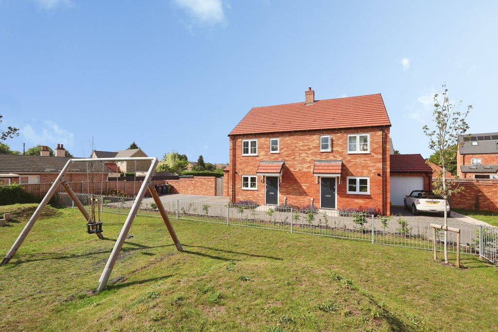 Property photo 2 of 21 2ee89d63-11