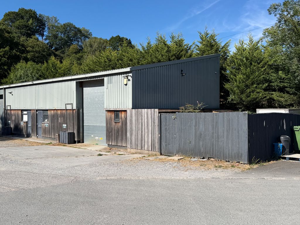 Property photo 1 of 5
