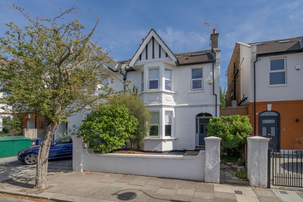 Property photo 1 of 15