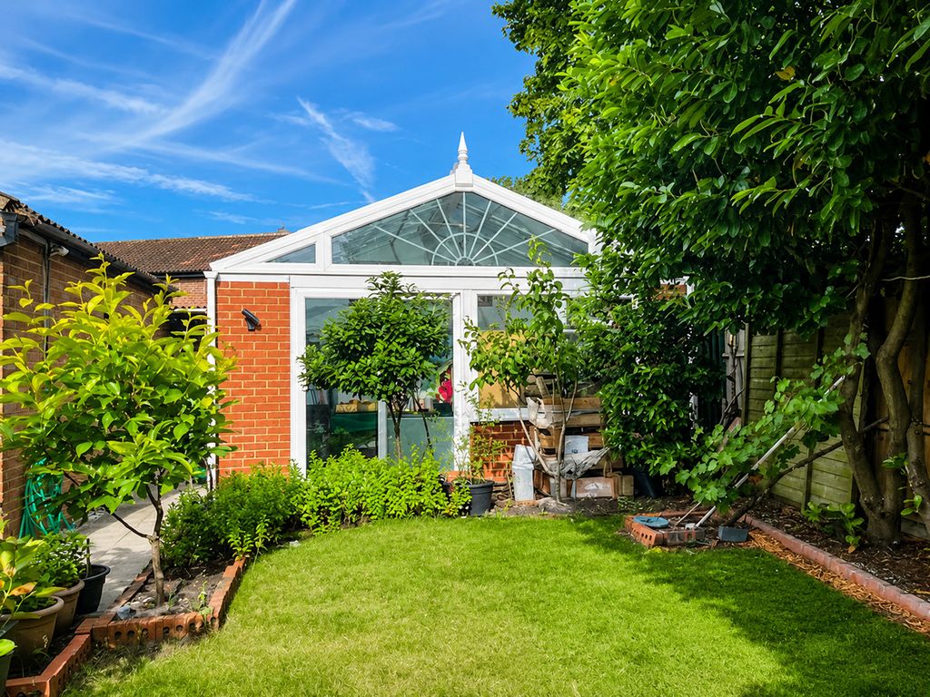 Property photo 3 of 18