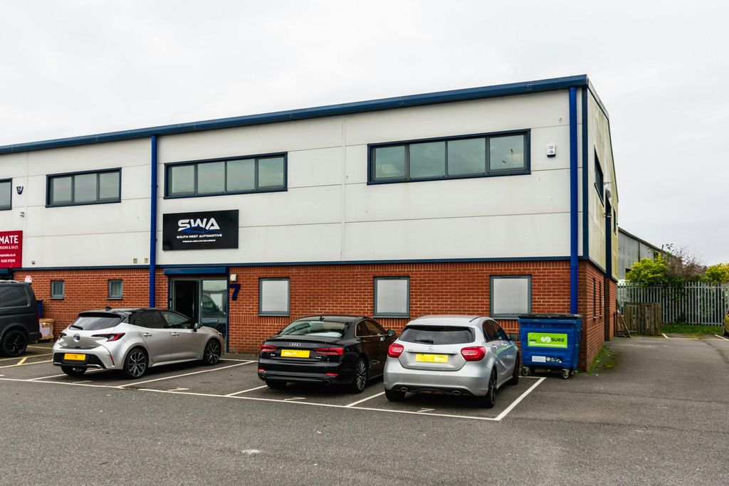 Property photo 1 of 6 19.Jpg