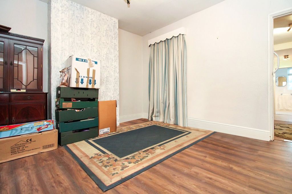 Property photo 2 of 9 Picture No. 02