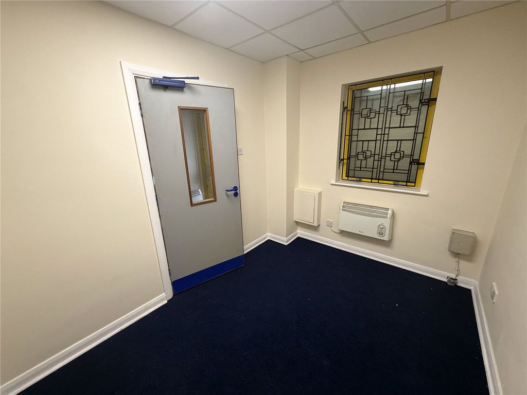 Property photo 3 of 5 Picture No. 09