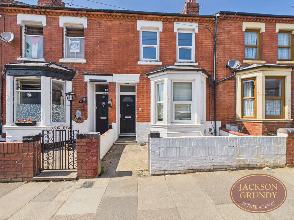 Property photo 1 of 12 Balmoral Road