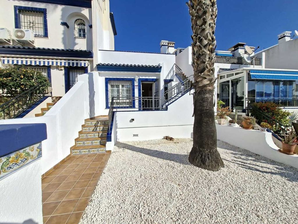 Property photo 2 of 30