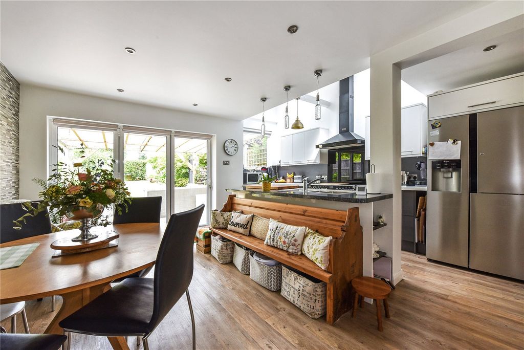 Property photo 2 of 19 Kitchen/Dining