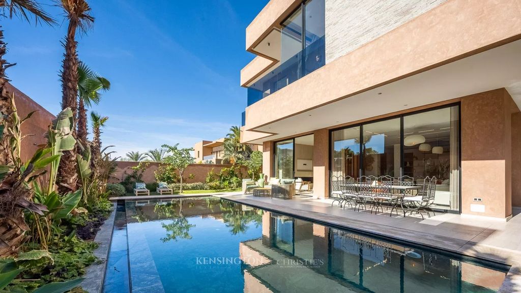 Property photo 2 of 30