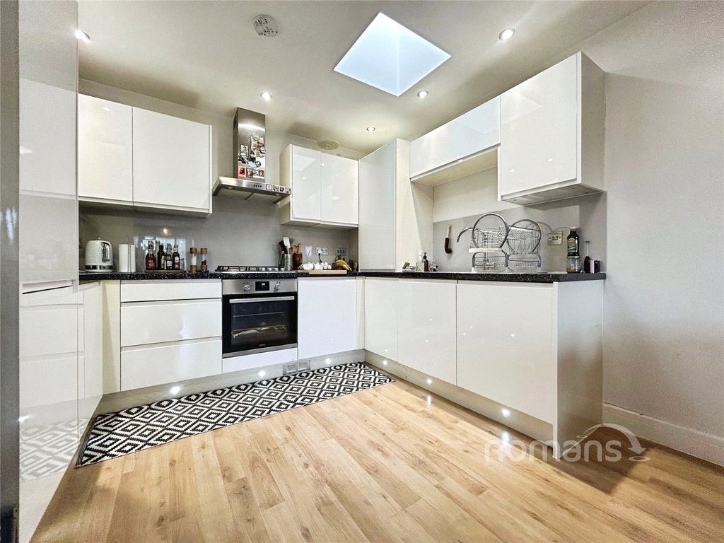 Property photo 3 of 14 Picture No. 03