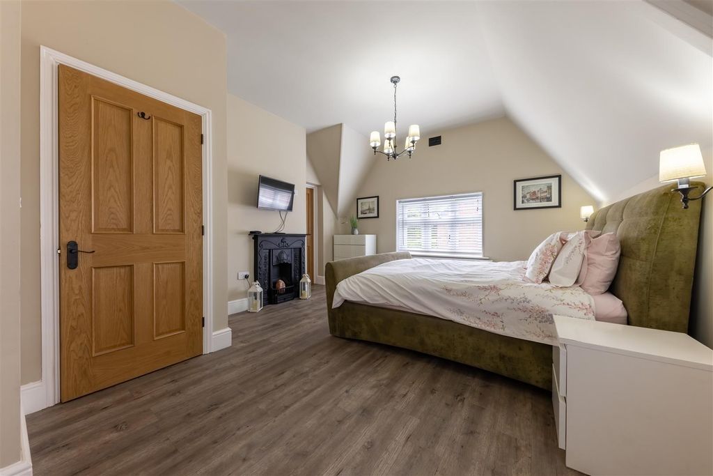 Property photo 2 of 22 BA-25.Jpg