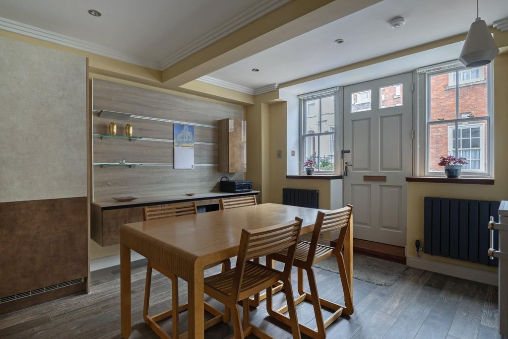 Property photo 3 of 18 Reception Room