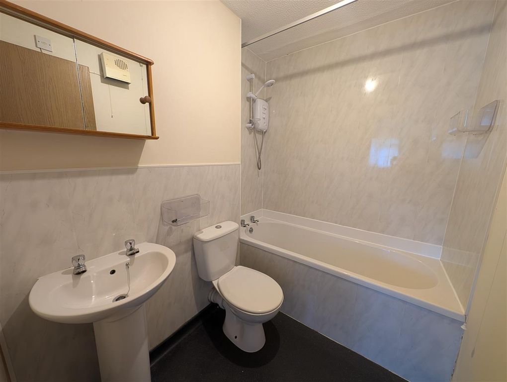 Property photo 3 of 9 Pxl_20250731_134102118.Jpg