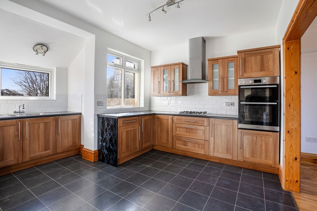 Property photo 3 of 20 A09 - 20 Osney Avenue, Paignton - 250228