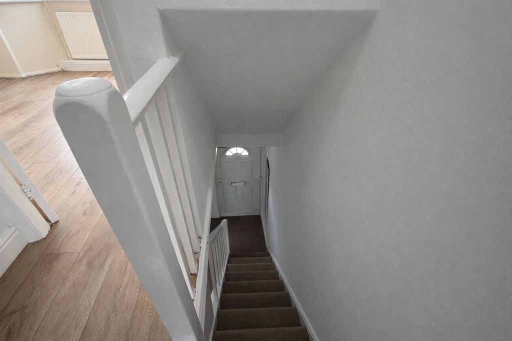 Property photo 2 of 10 Gallery