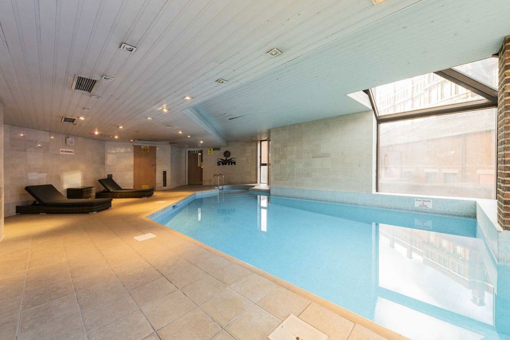 Property photo 2 of 3