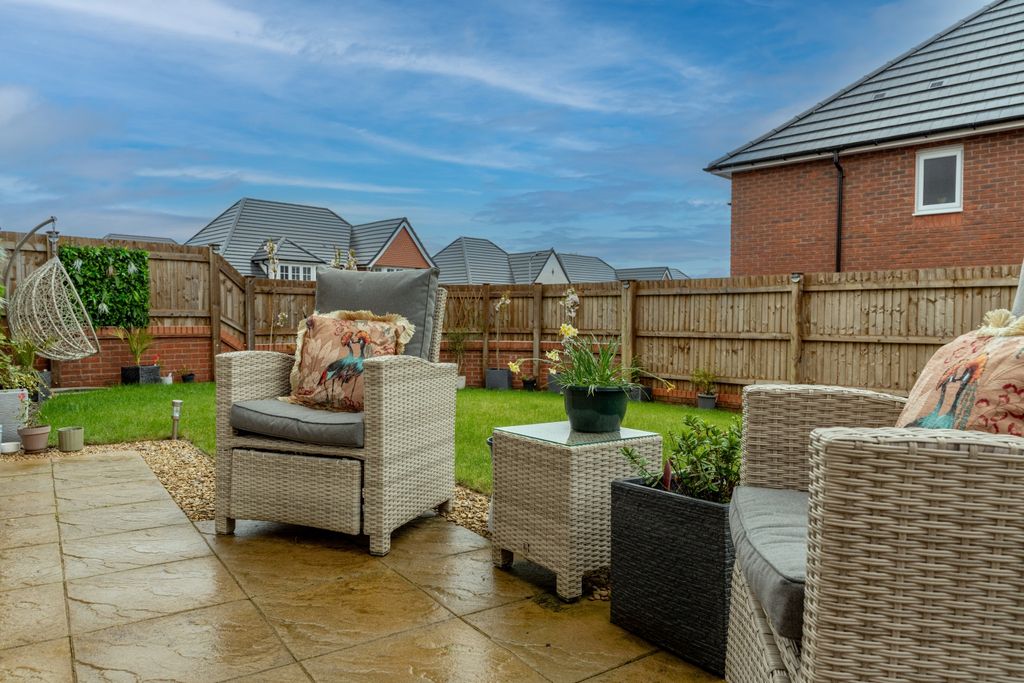 Additional image 30 of 4 bed terraced house for saleHen Chwarel Drive, Llanwern NP18
