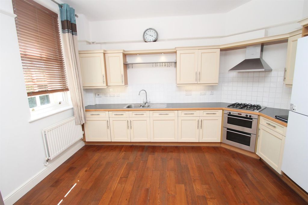 Property photo 2 of 11 Img_0175.Jpg