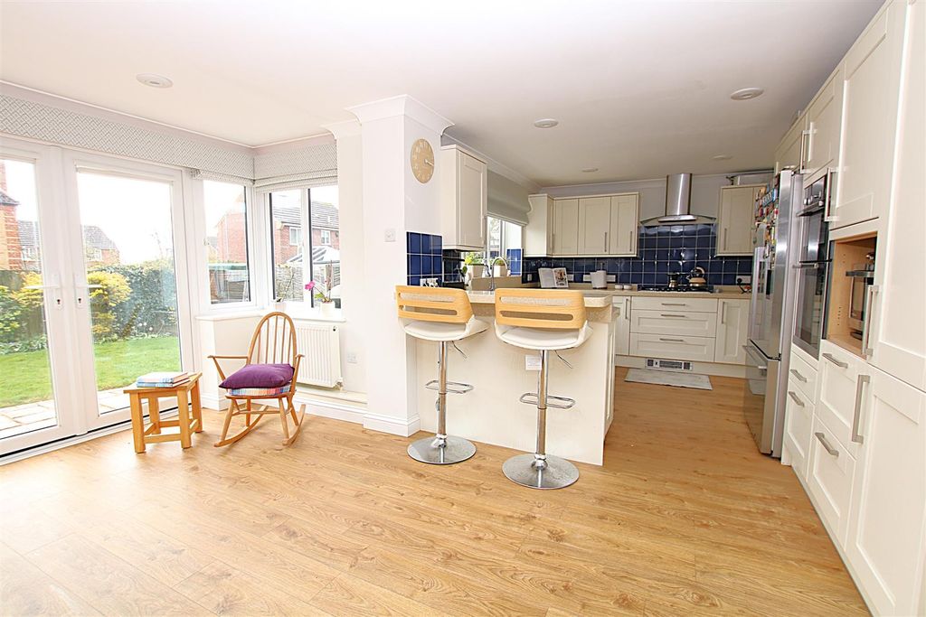 Property photo 3 of 28 Img_9549.Jpg