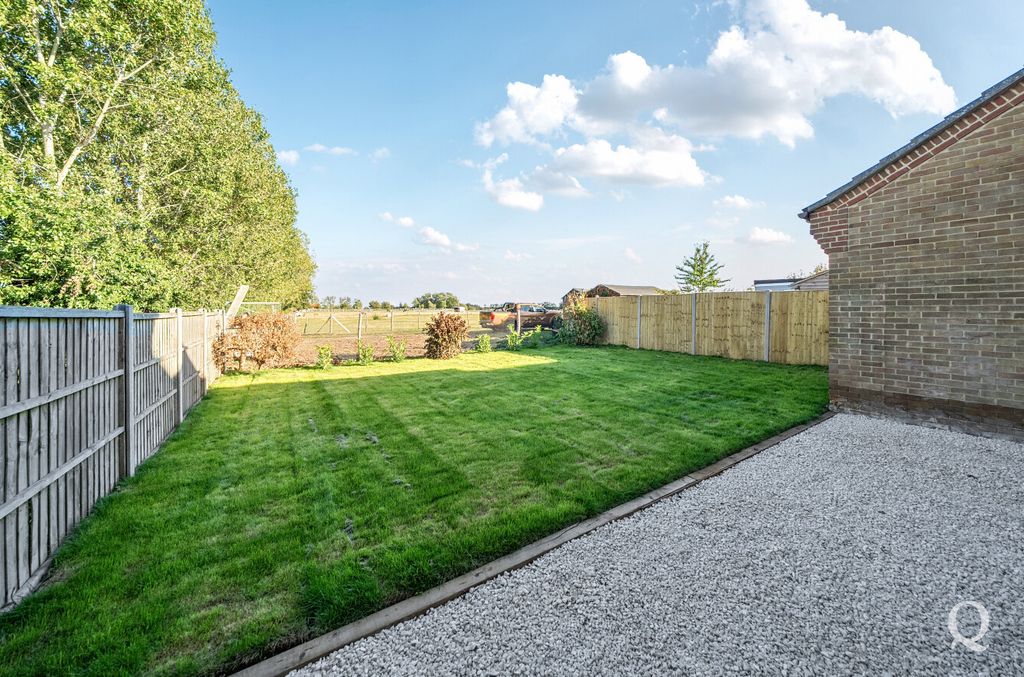 Property photo 3 of 21 98030E3c-6Cec-4A9...
