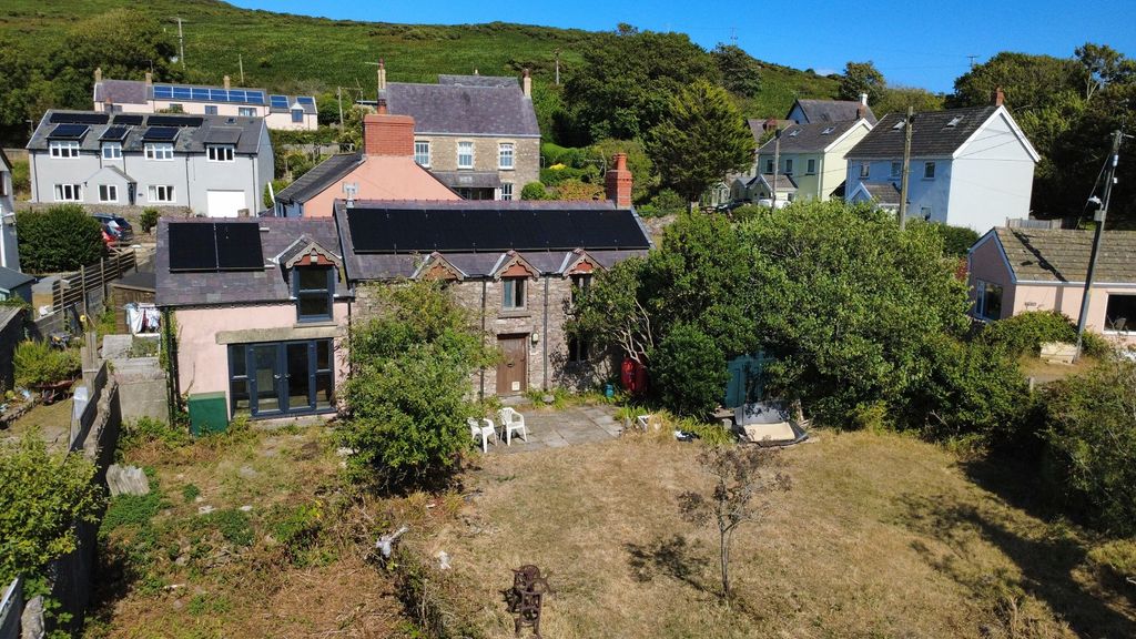 Property photo 2 of 16 Not Specified