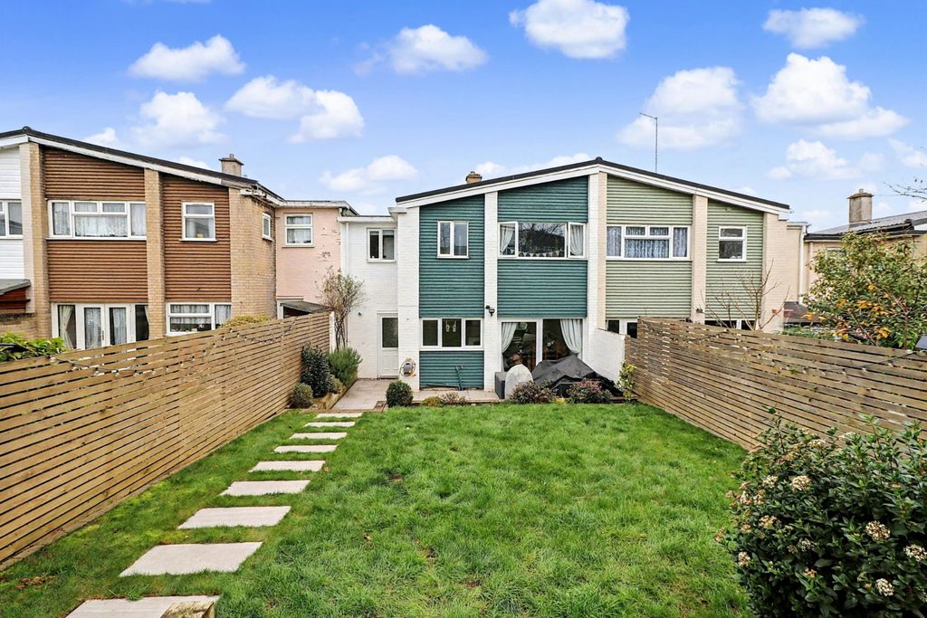 Property photo 2 of 20 Picture No. 19