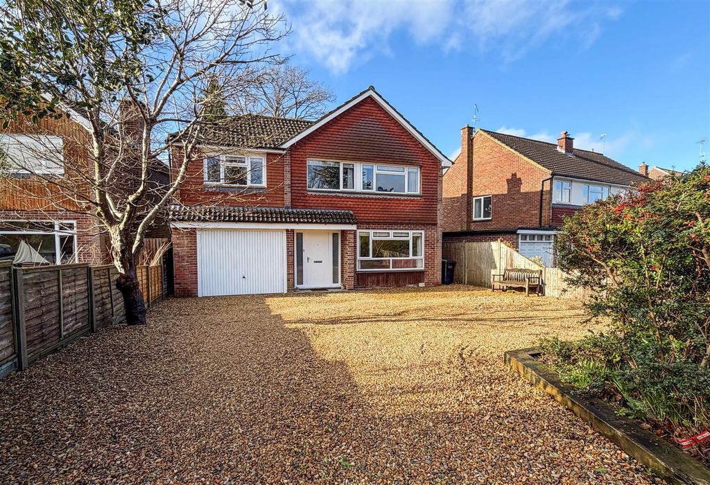 Property photo 1 of 20 Front