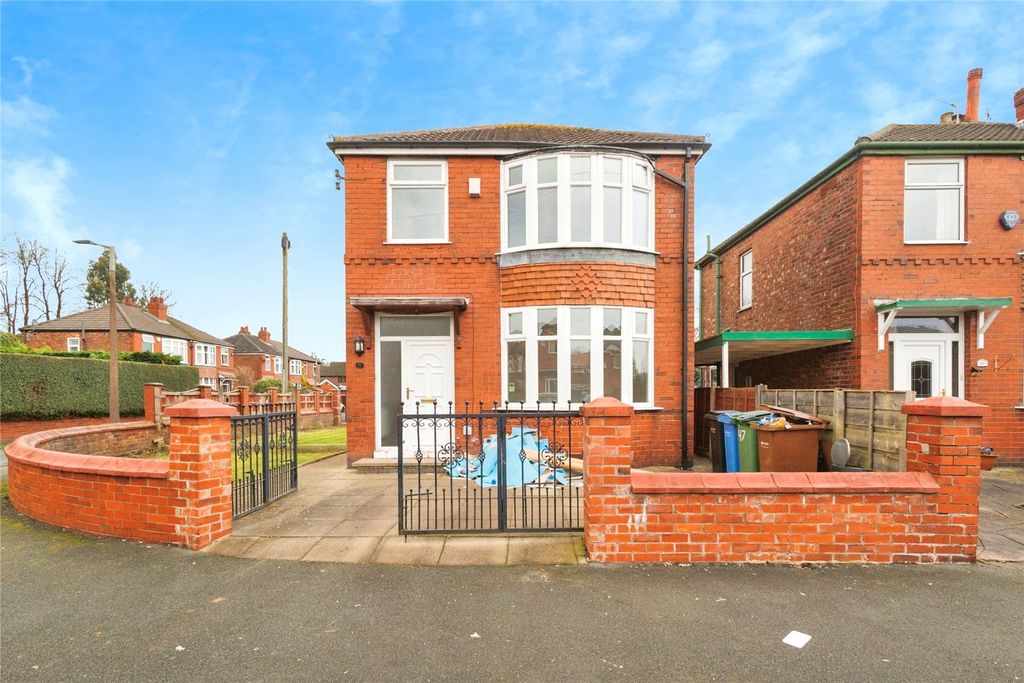 Property photo 1 of 22 Picture No. 32