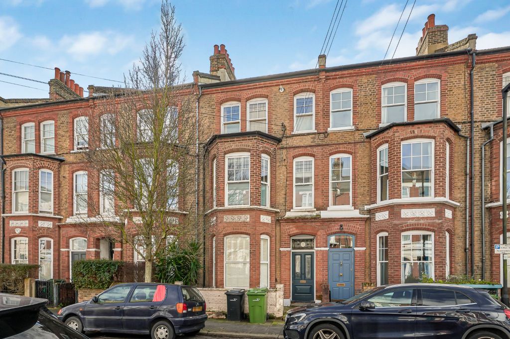 Property photo 2 of 10 Picture No. 01