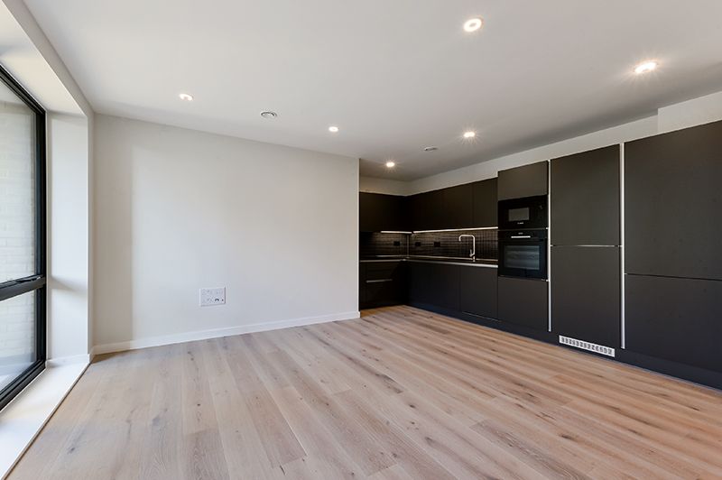 Property photo 1 of 12 Bedroom 1