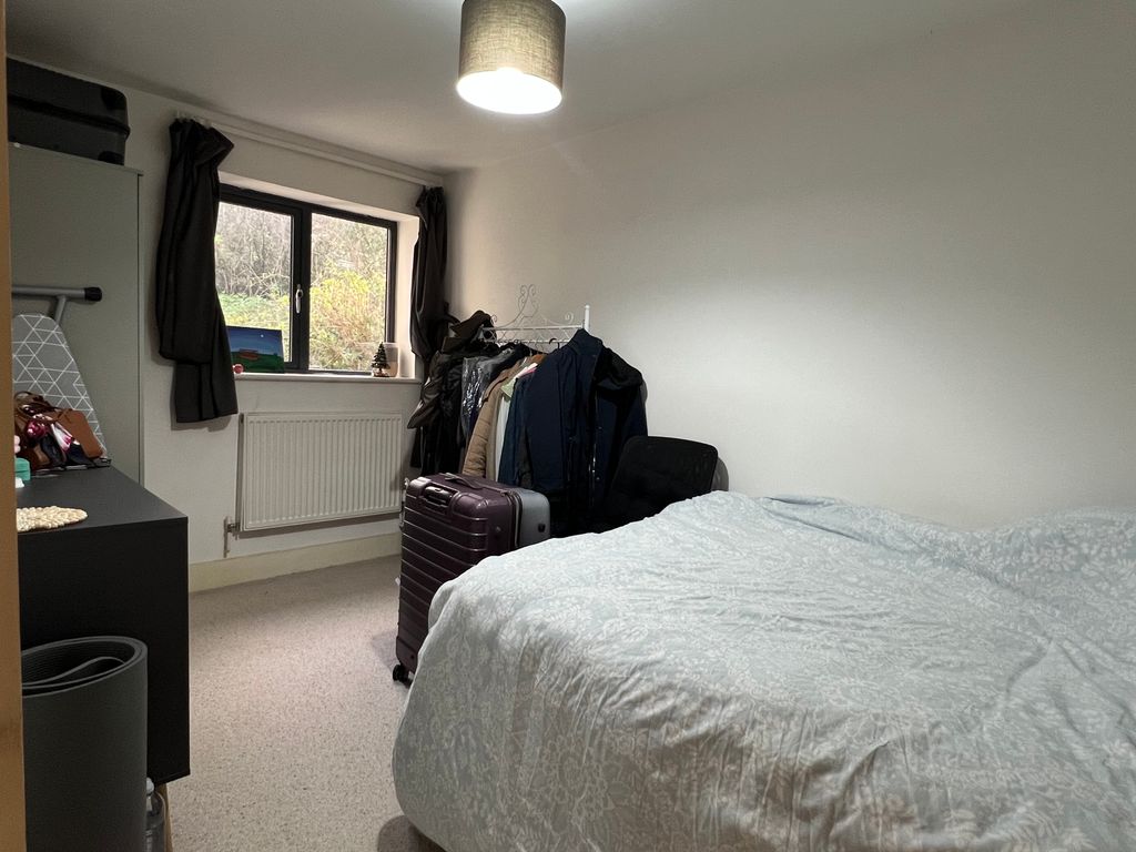 Property photo 3 of 10 Image