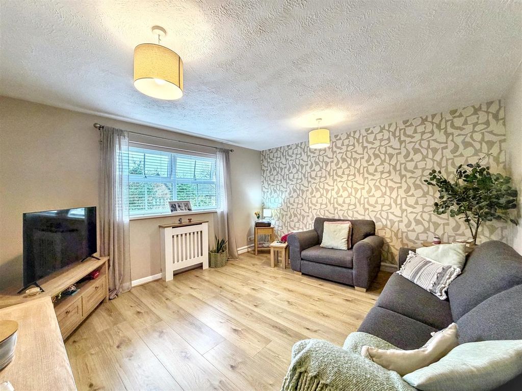 Property photo 3 of 12 Img_4617.Jpg