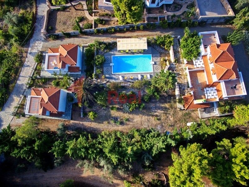 Property photo 1 of 25