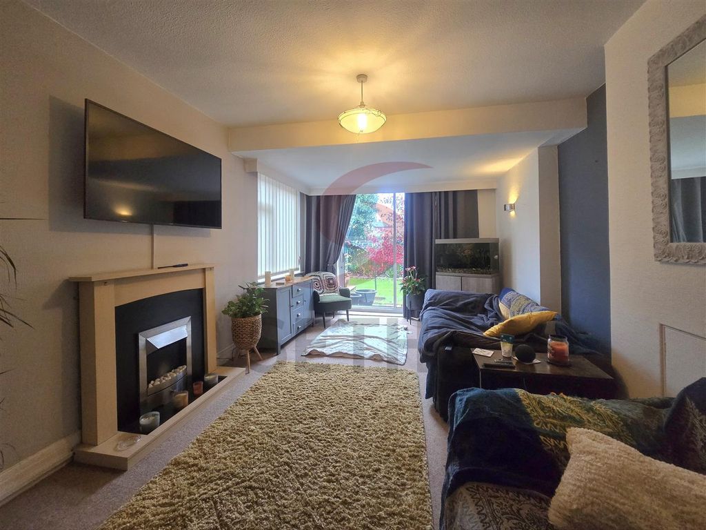 Property photo 3 of 11 Reception Room 2