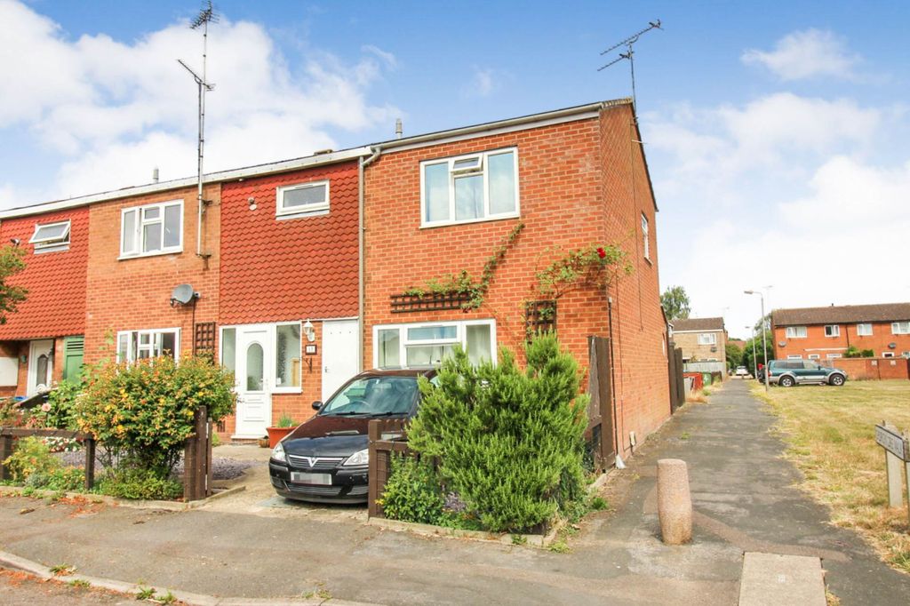 Property photo 1 of 5